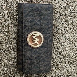 MK wallet